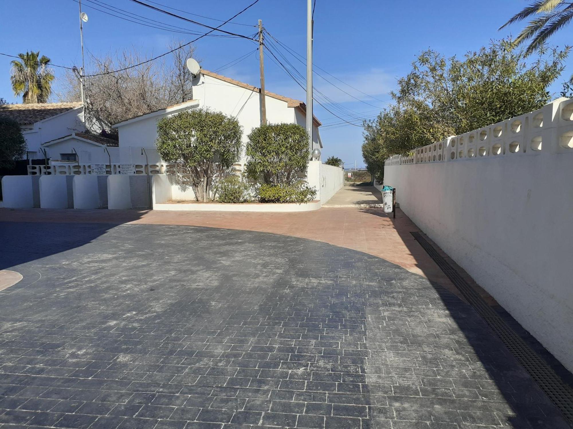 Oasis Apartments Playa Albaranas Dénia Buitenkant foto