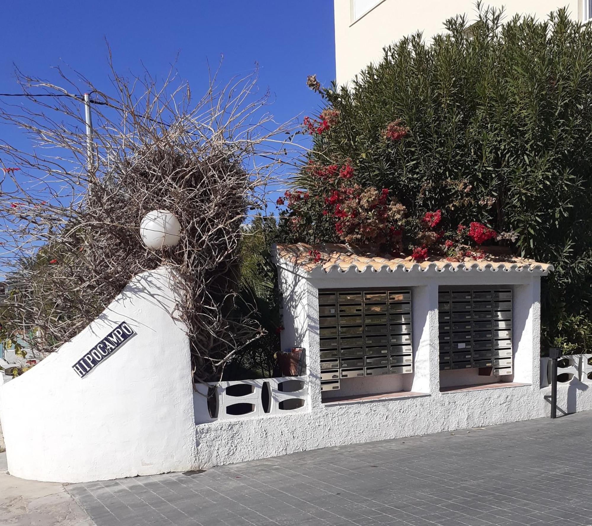 Oasis Apartments Playa Albaranas Dénia Buitenkant foto