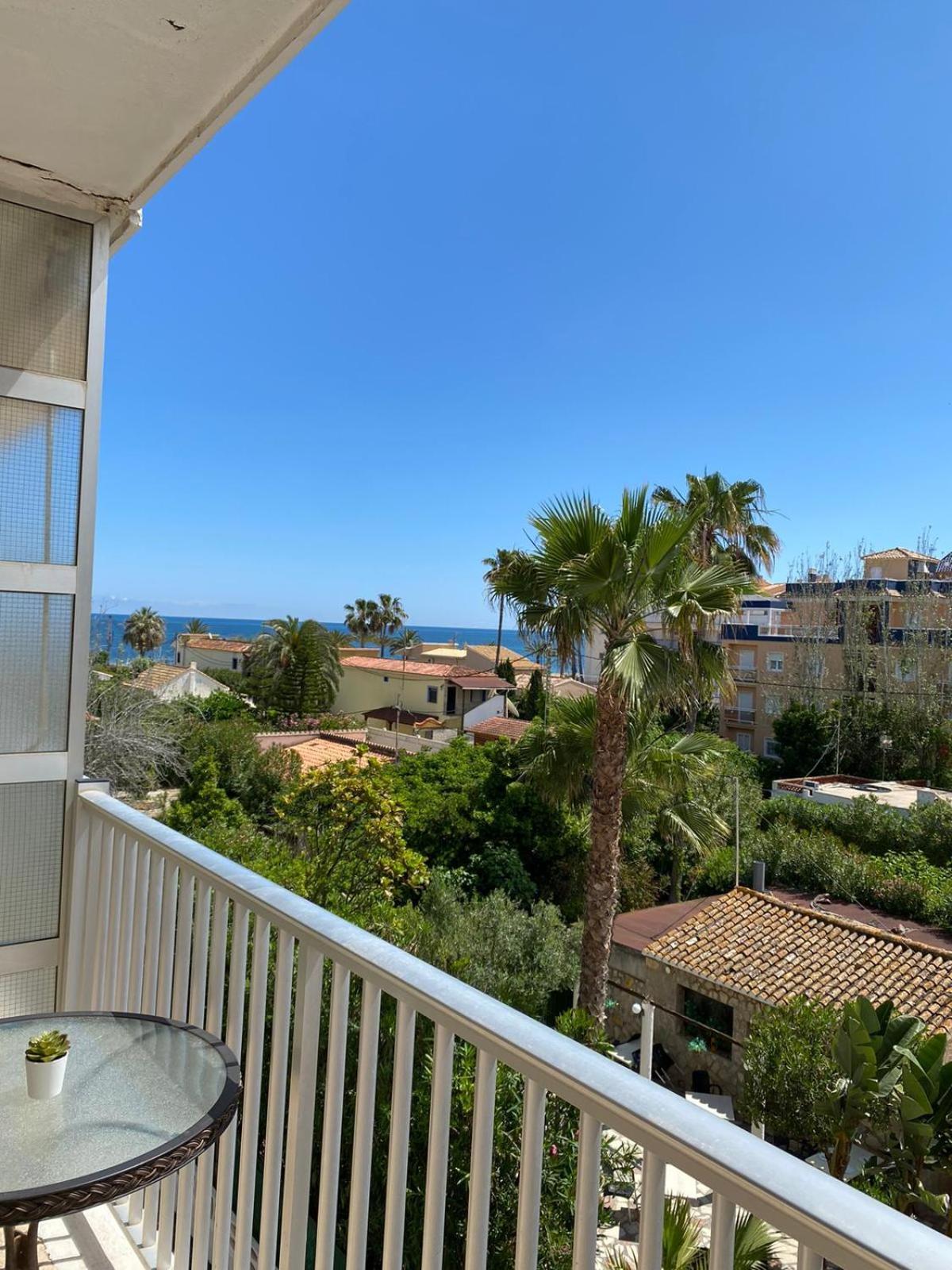 Oasis Apartments Playa Albaranas Dénia Buitenkant foto