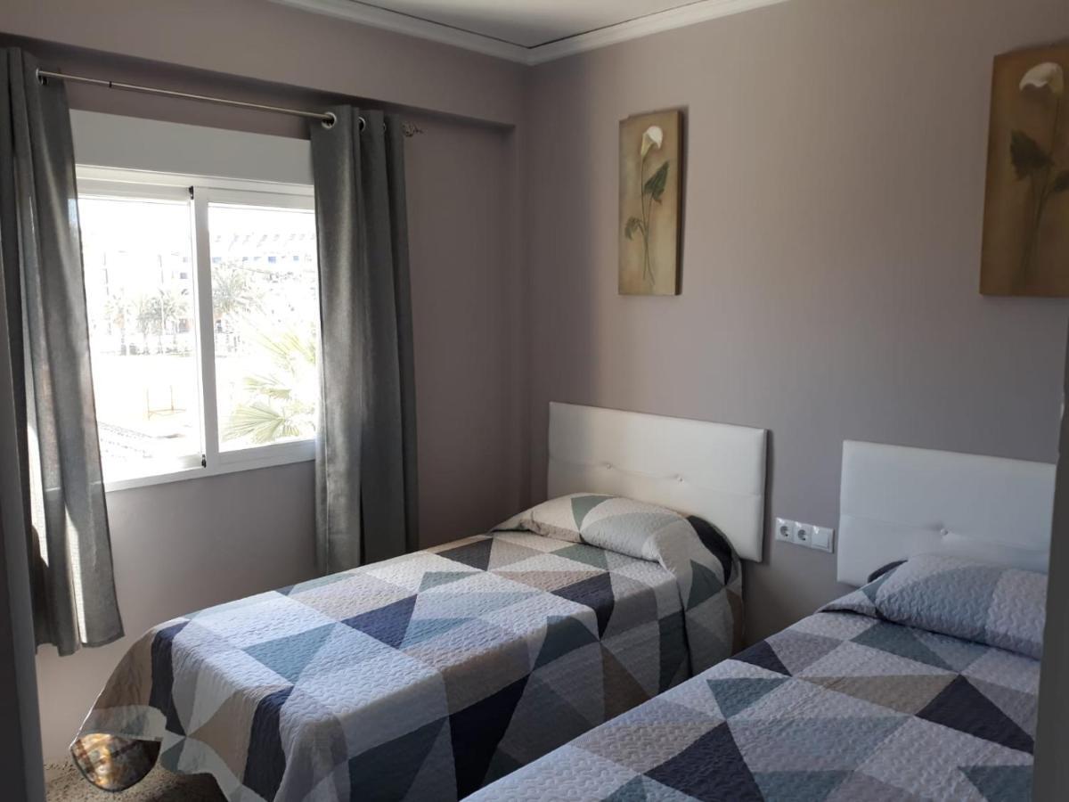 Oasis Apartments Playa Albaranas Dénia Buitenkant foto